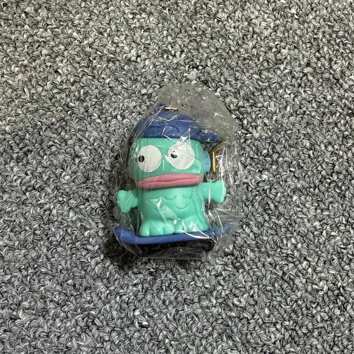 [BUNJANG] Hangyodon Secret Skateboard Keychain / [새] 한교동 시크릿 키링 스케이트보드