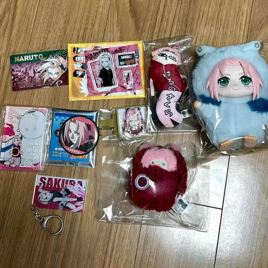 [BUNJANG] Naruto Sakura Figure, Original Art Acrylic Standee, Goods Bundle Set / 나루토 사쿠라 피겨 원화 아크릴, 사쿠라 굿즈 일괄