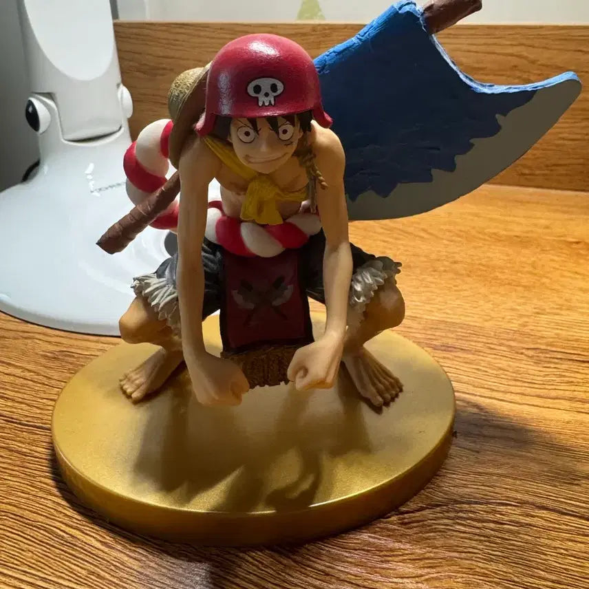 [BUNJANG] Banpresto One Piece Monkey D. Luffy FILM GOLD Figure / 원피스 루피 FILM GOLD 반프레스토 피규어 판매