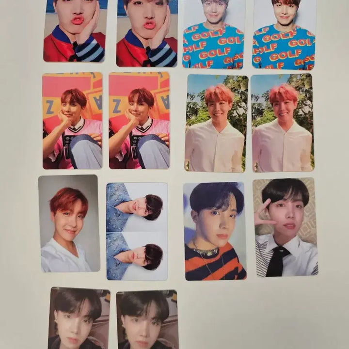 [BUNJANG] BTS J-Hope Photocards and Random Goods Bundle / 방탄소년단 bts 제이홉 호석 포카및 티머니 랜덤굿즈 양도