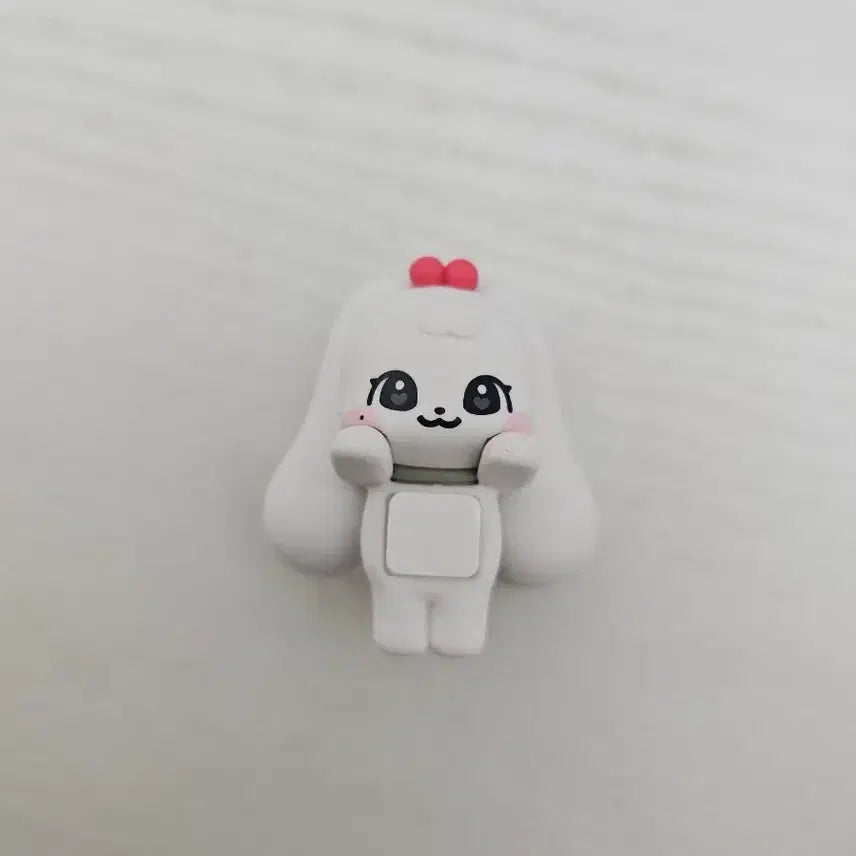 [BUNJANG] IVE Minive Random Smartphone Figure Jang Wonyoung / 아이브 미니브 ive minive 랜덤 스마트폰 피규어 체리 장원영