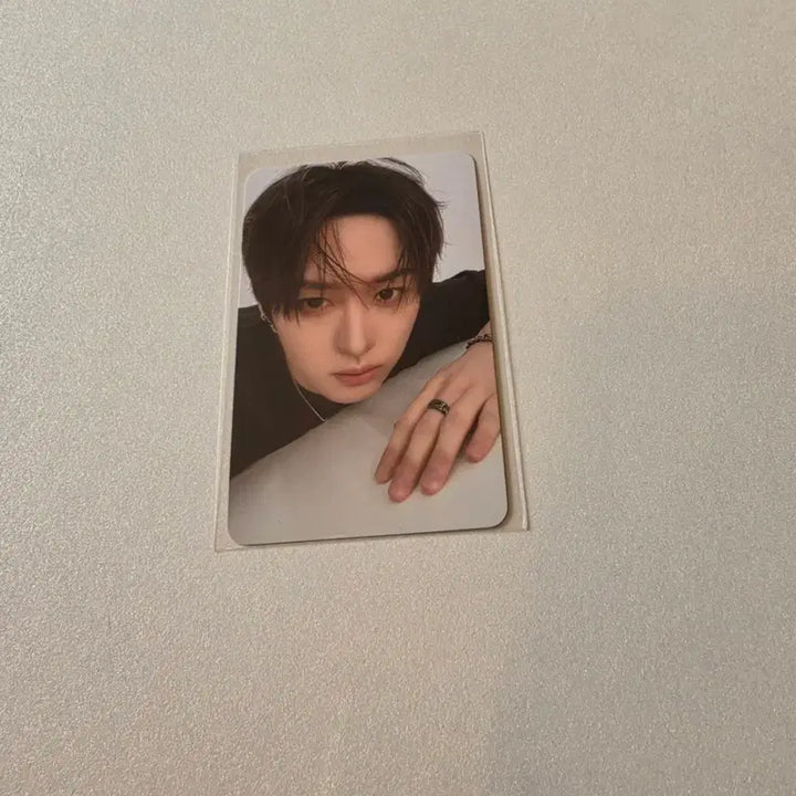 [BUNJANG] Stray Kids SKZ THIS MAN POP-UP Lucky Draw Event 3 Photocard Lee Know / 스트레이키즈 스키즈 디스앤댓 사웨 팝업 2주차 엠디 3만원 특전 포카 리노 양도