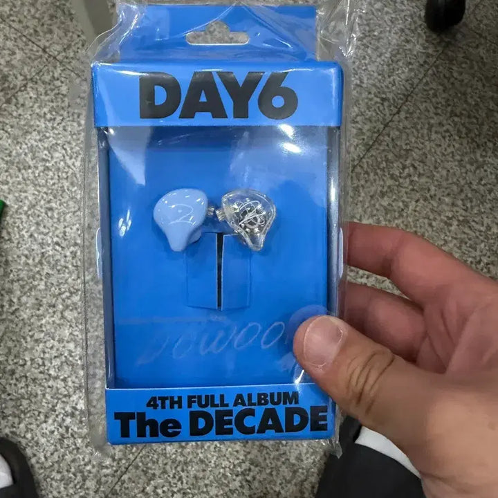 [BUNJANG] DAY6 Dowoon In-Ear Monitors Sealed / 데이식스 도운 인이어 새상품 미개봉