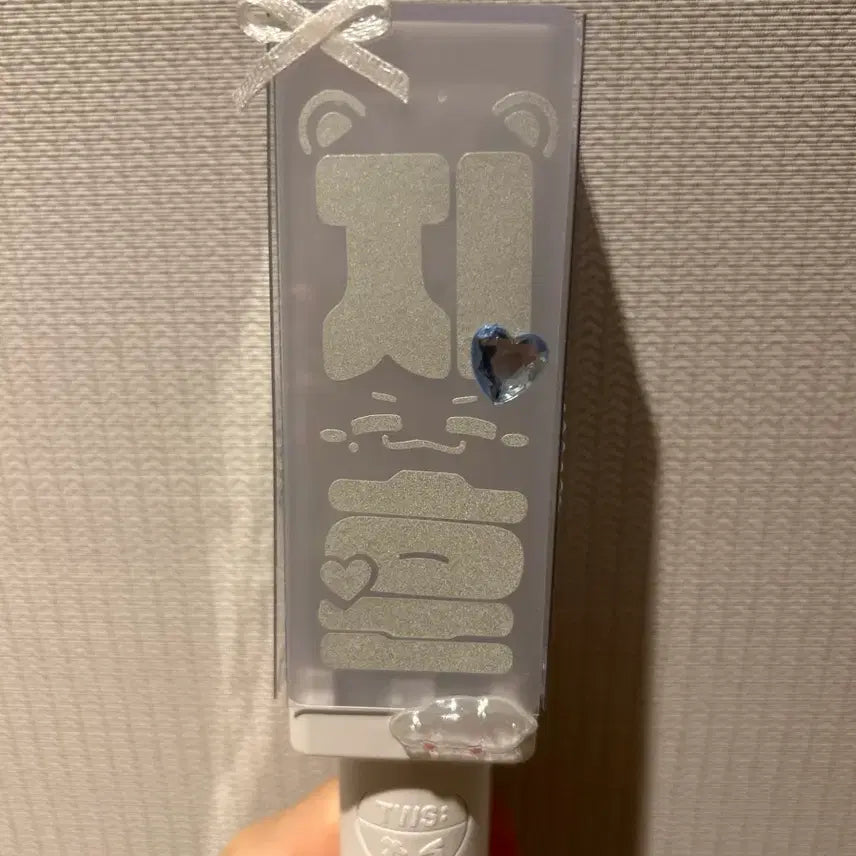 [BUNJANG] TWS Jihoon "Weverse Tour" Lightstick / 지훈 반스) 투어스 응원봉 투로나봉 양도 원가이하급처탈덕처분아크릴판반사스티커판매