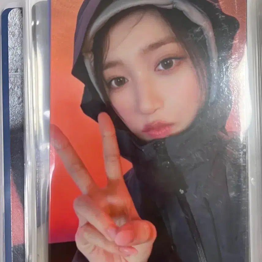 [BUNJANG] IVE Wonyoung The North Face Bundle Set Photocard / 아이브 이서 노스페이스 포토카드5장 일괄