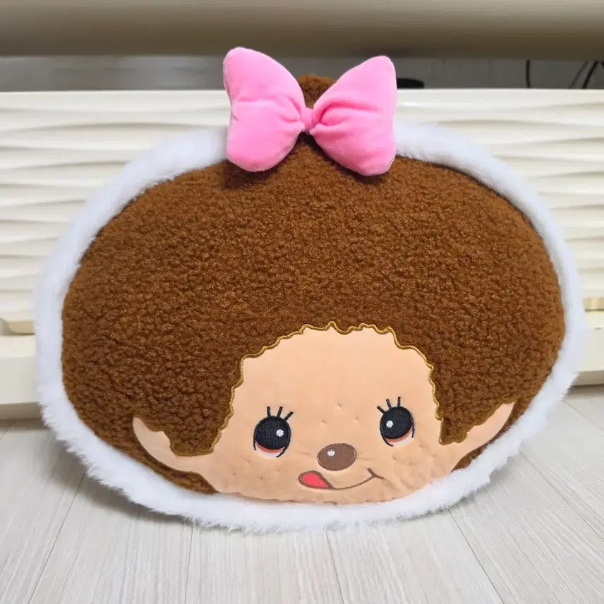[BUNJANG] Monchhichi Face Cushion with Ribbon / 택포)몬치치 얼굴 인형 쿠션 리본 몬치치 택o 몬치치 인형 쿠션 판매