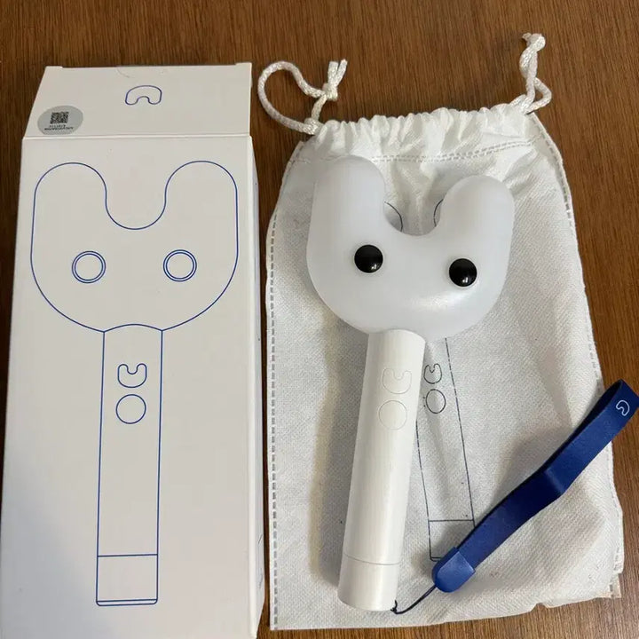 [BUNJANG] NewJeans Binky Bong Lightstick / 뉴진스 응원봉 빙키봉