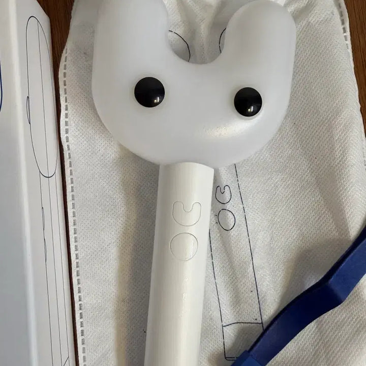 [BUNJANG] NewJeans Binky Bong Lightstick / 뉴진스 응원봉 빙키봉