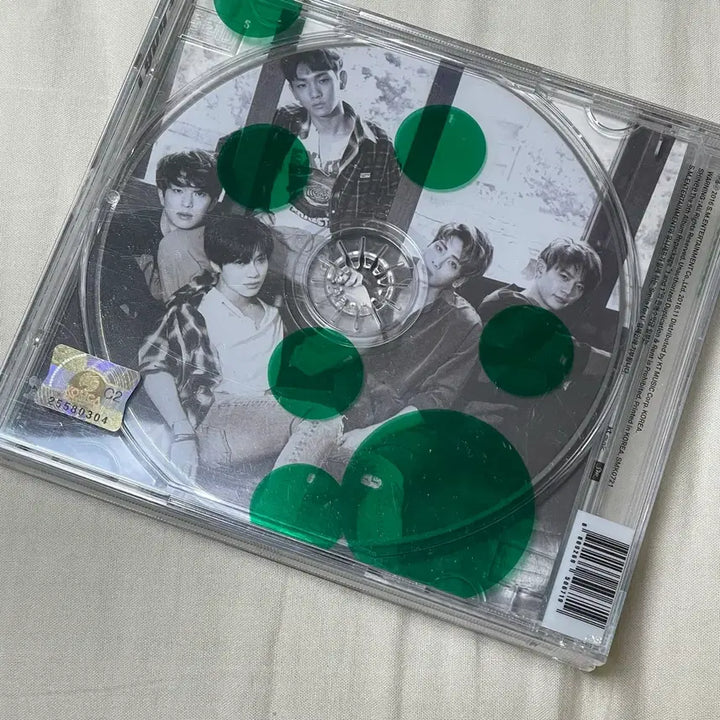 [BUNJANG] SHINee ONEW Official Album / 샤이니 원앤온 앨범