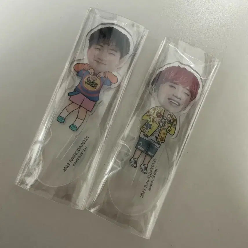 [BUNJANG] Lee Junho 2PM Nunagon Acrylic Stand Bundle Set / 이준호 누너건 비공굿 아크릴 스탠드 일괄 양도합니다