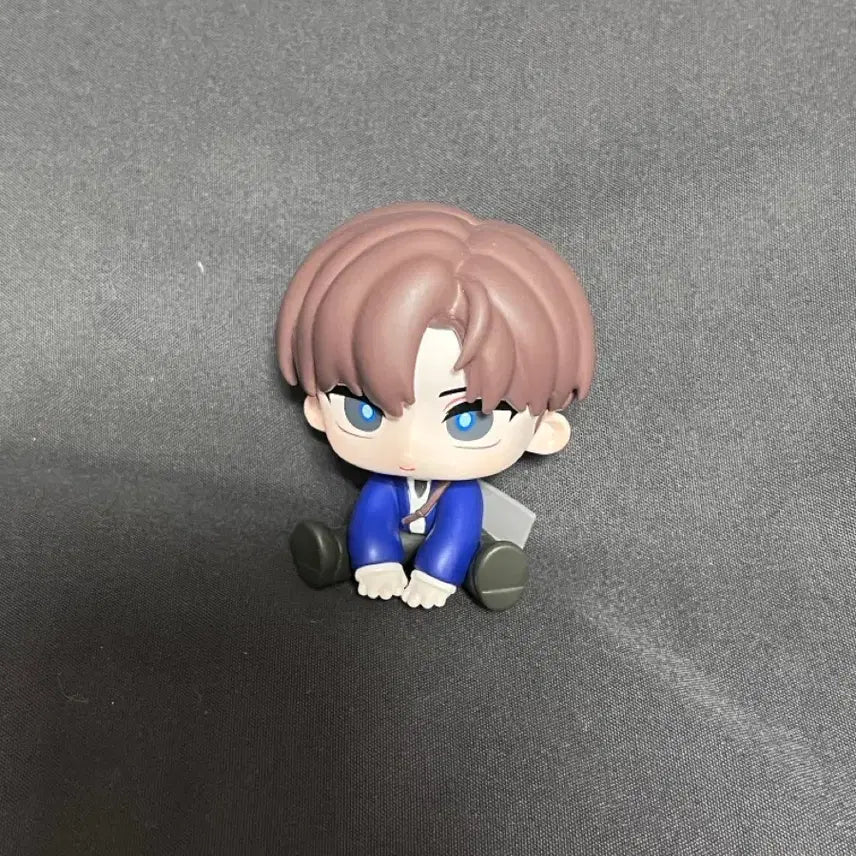 [BUNJANG] Choi Yowon Standing Figure / 괴담출근 최요원 모두앉아 피규어