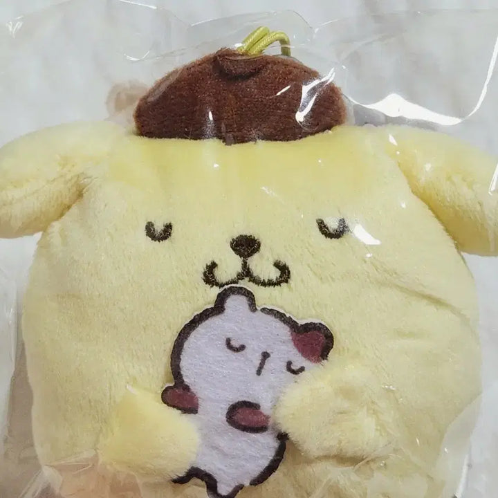[BUNJANG] Sanrio Pompompurin Holding Muffin Mascot Charm / 산리오 다양한 포즈의 폼폼푸린 머핀이를 안은 마스코트 팝니다.