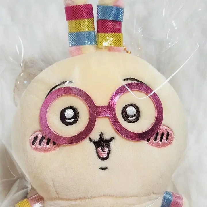 [BUNJANG] Monchichi Shining Ring Glow-in-the-Dark Bracelet Usagi Mascot / 먼작귀 빛나는 고리 야광팔찌 우사기 마스코트 팝니다.