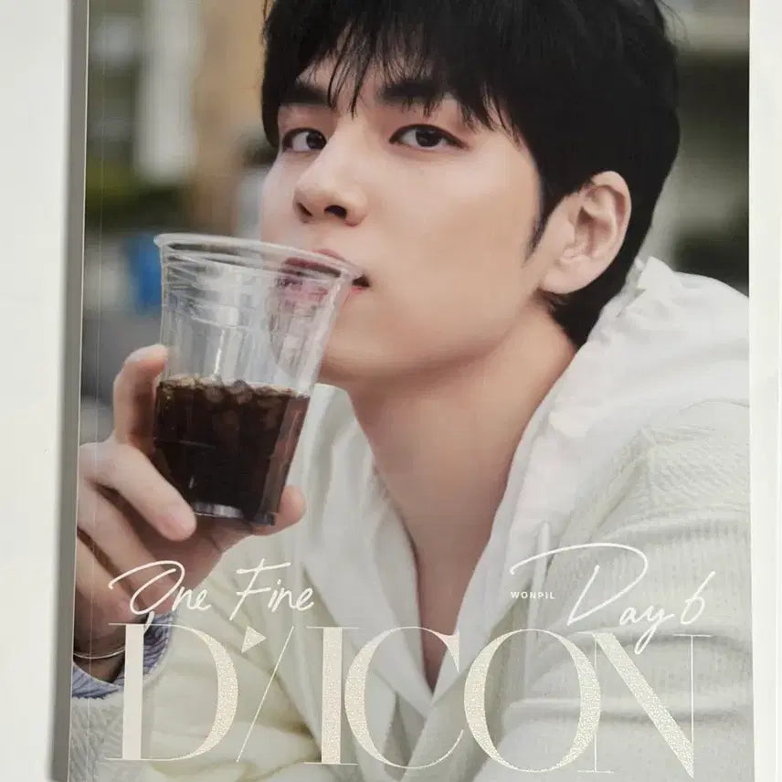 [BUNJANG] DAY6 Young K DICON Magazine A Version Photocard Set / 데이식스 원필 디아이콘 잡지 A버전 원필 잡지 원필 엽서