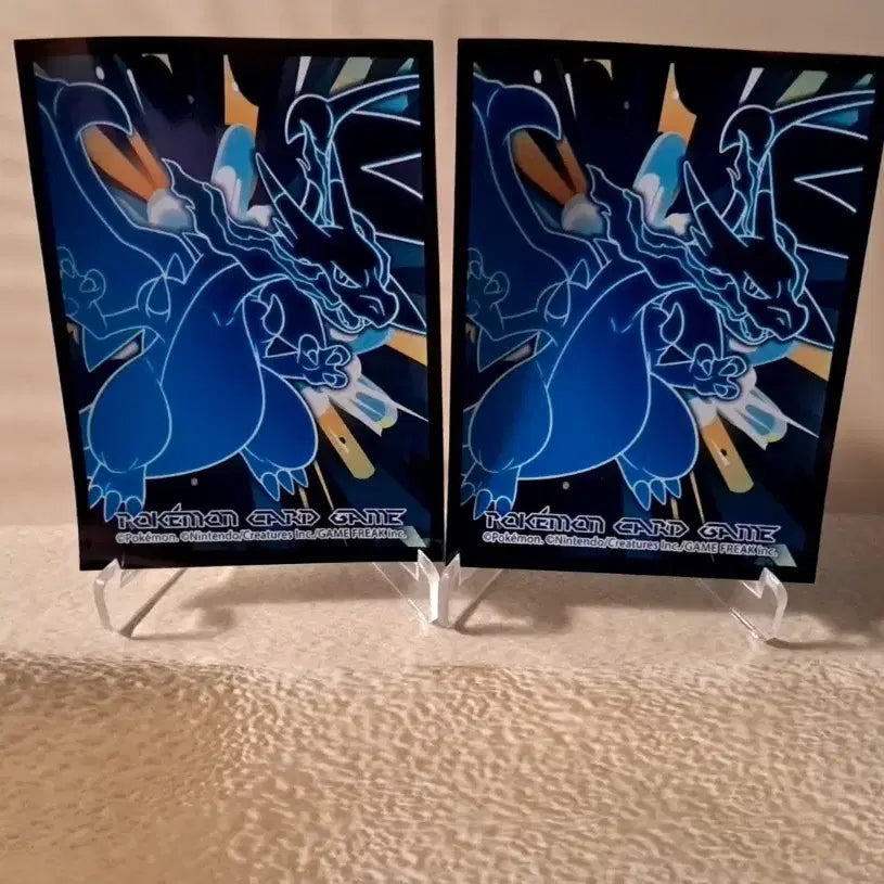 [BUNJANG] Mega Charizard X Illustration Card Sleeves (Set of 2) / 포켓몬카드 "메가리자몽X" 일러스트 슬리브 실드
