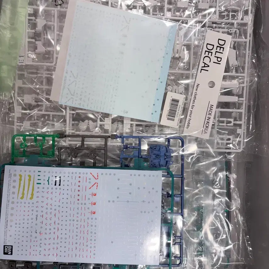 [BUNJANG] RG Unicorn Gundam Final Battle Special Coating Decal Set / RG 유니콘 최종결전형 스페셜 코팅 (델피 데칼 포함)