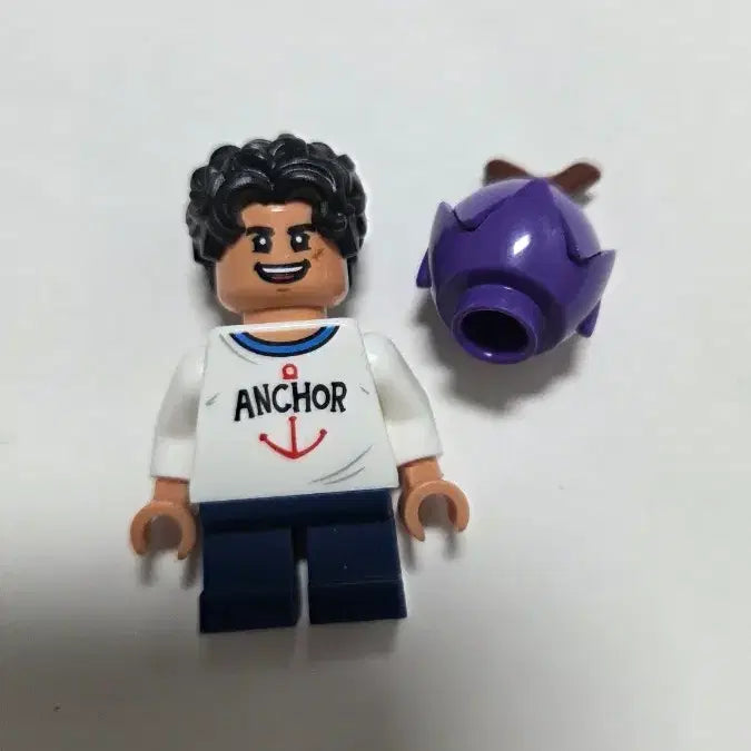 [BUNJANG] LEGO One Piece Monkey D. Luffy Mini-Figure with Devil Fruit / 레고 원피스 미니피규어 원숭이 D. 루피 + 악마의 열매