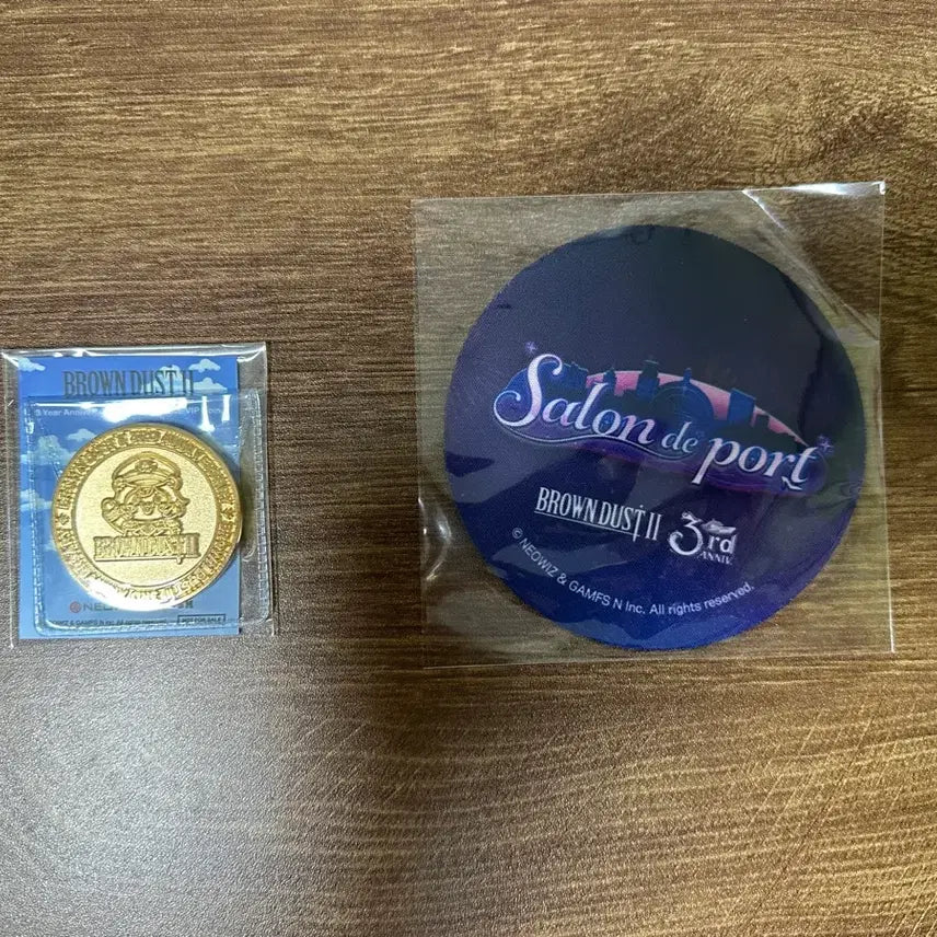 [BUNJANG] Brown Dust 2 3rd Anniversary VIP Event Coin &amp; Coaster Set / 브라운더스트2 3주년 팝업 vip특전 팔아요