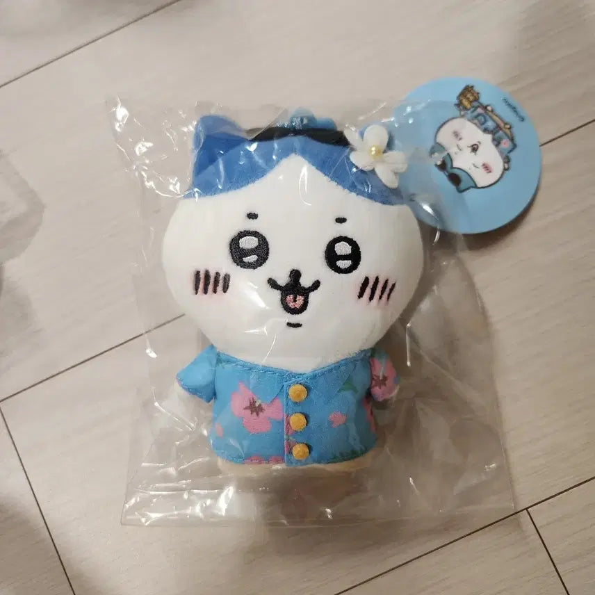 [BUNJANG] Chiikawa Hachware Mascot Travel Edition / 치이카와 여행 하치와레 마스코트