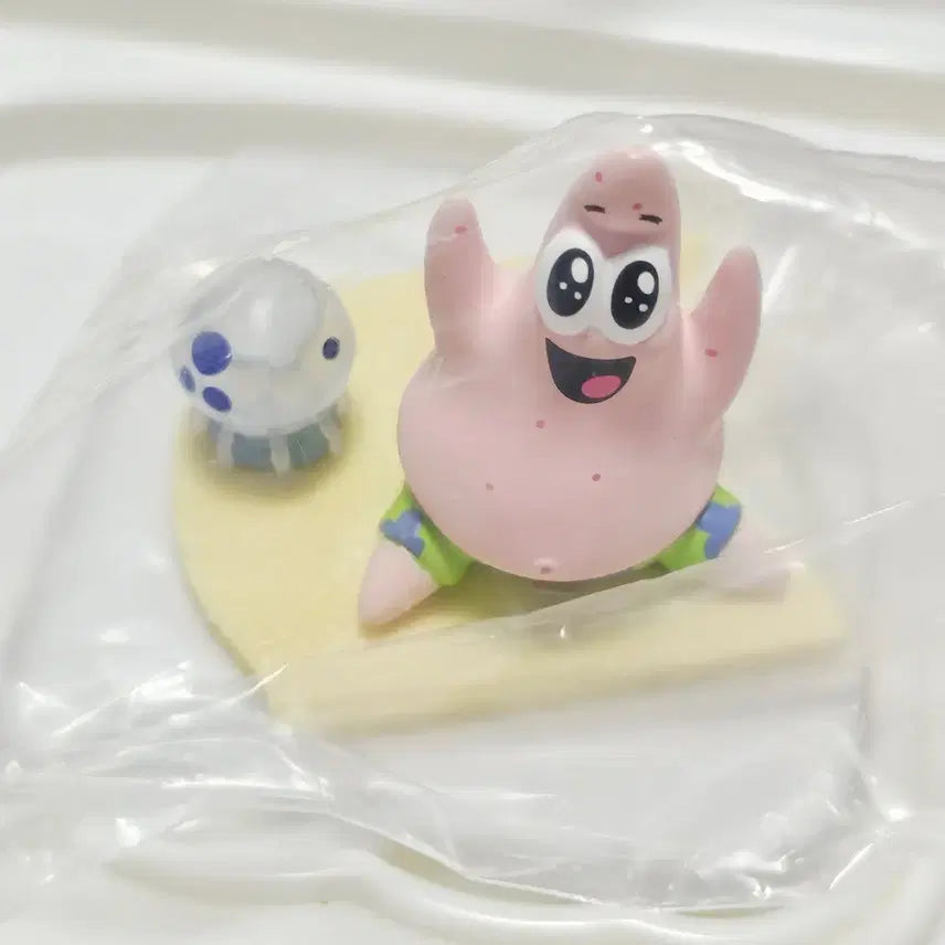 [BUNJANG] SpongeBob SquarePants Patrick Star Baby Figure Gacha / 스폰지밥 베이비 뚱이 피규어 가챠