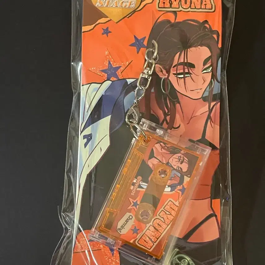 [BUNJANG] A-ST High Teen Popup Cassette Keychain Hyuna / 에이스테 하이틴 팝업 카세트 키링 현아