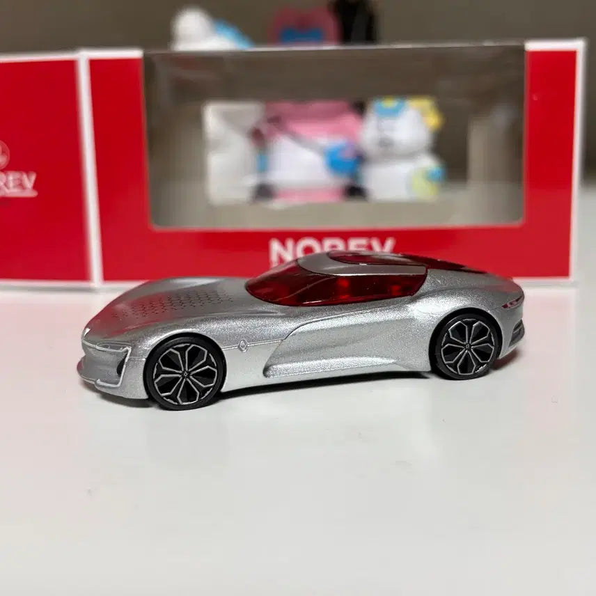 [BUNJANG] NOREV 1:64 Renault TREZOR Concept 2017 Diecast Car / 1:64 NOREV 르노 TREZOR Concept 2017 미니카 다이캐스트