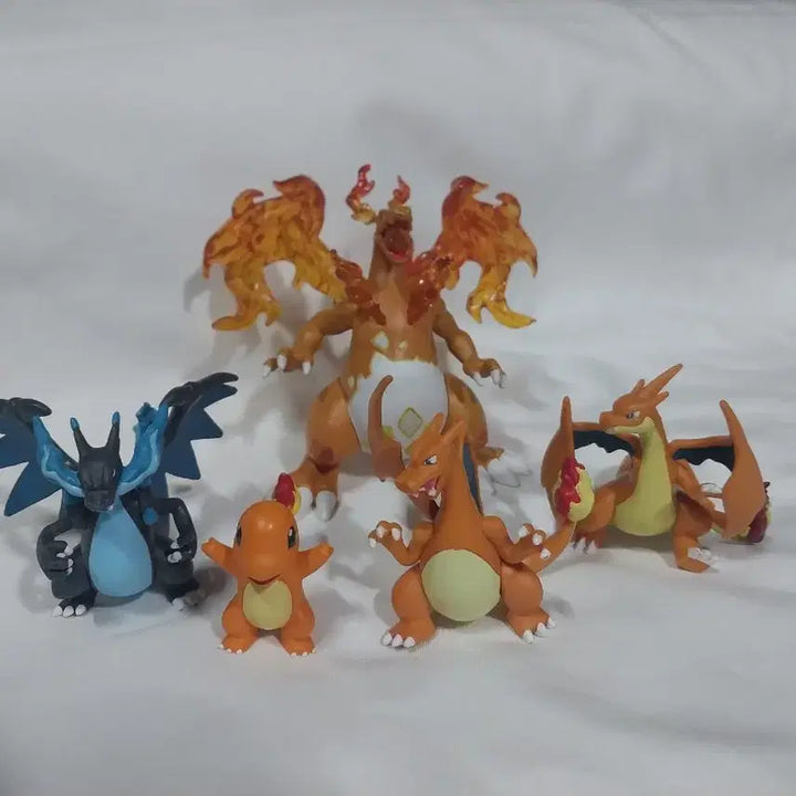 [BUNJANG] Pokemon Charmander, Charizard, Mega Charizard X/Y, Gigantamax Evolution Set (5 figures) / 포켓몬 피규어 파이리 리자몽 메가리자몽 거다이맥스 진화 세트 일괄 5종 몬코레 몬콜레