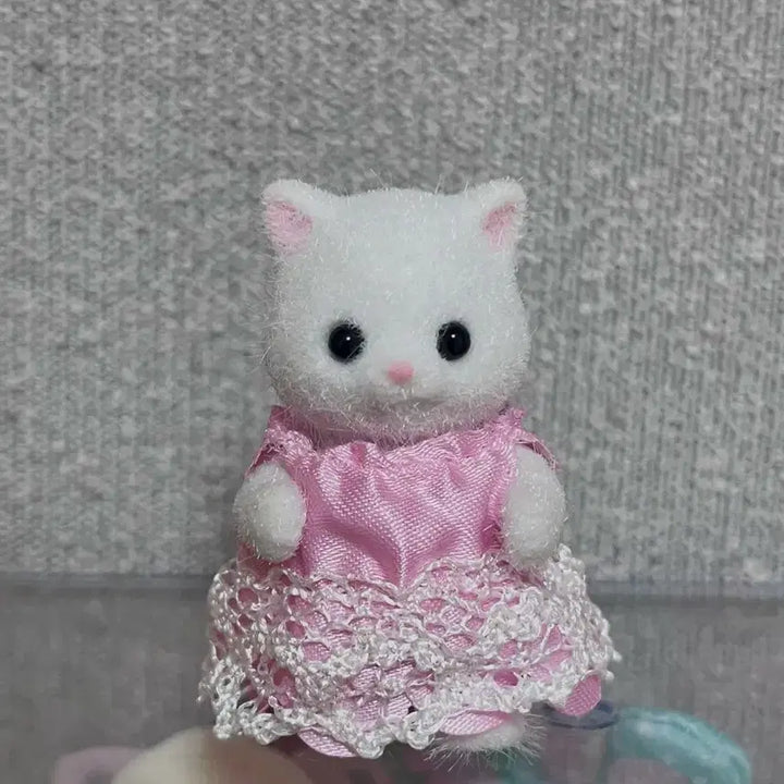 [BUNJANG] Sylvanian Families Persian Cat Baby (Standing) / 실바니안 페르시안 고양이 직립아기