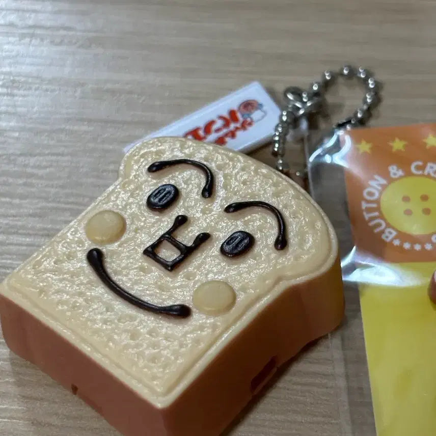 [BUNJANG] Bread Man Classic Gacha Button Set / 식빵맨(고전가챠.단추)세트