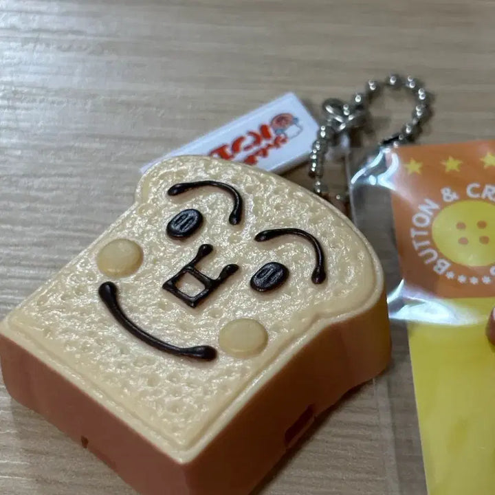 [BUNJANG] Bread Man Classic Gacha Button Set / 식빵맨(고전가챠.단추)세트