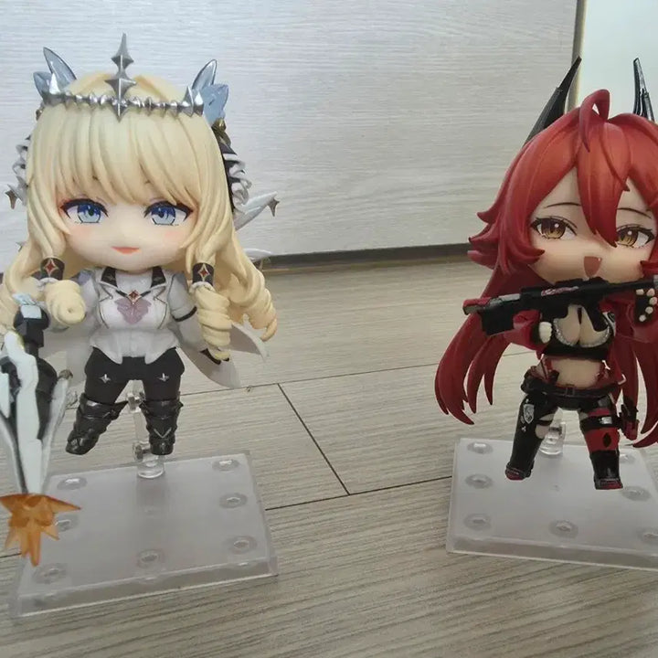 [BUNJANG] Red Hood &amp; Crown Nendoroid Set (Unsealed) / 개봉전시) 레드후드, 크라운 넨도로이드 판매합니다.