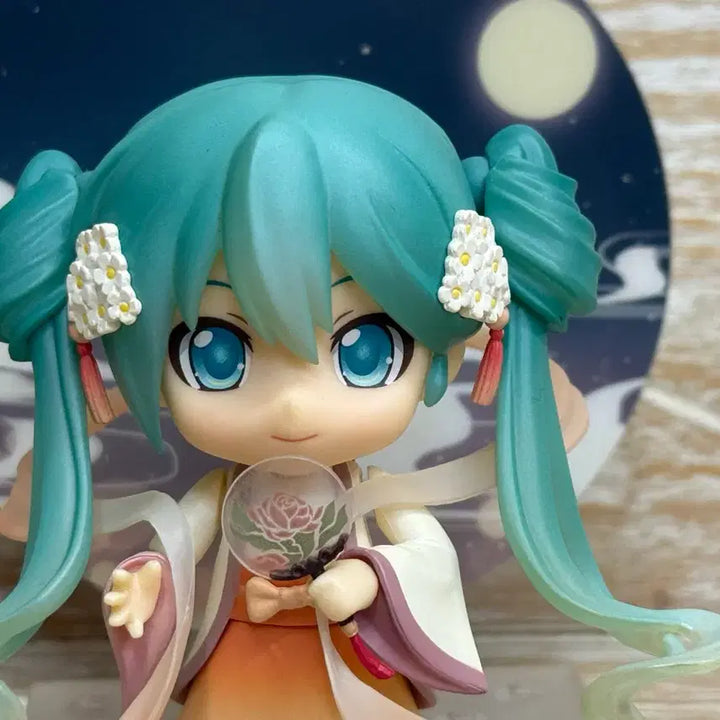 [BUNJANG] Nendoroid 539 Hatsune Miku Midsummer Moon Limited Edition Figure / 넨도로이드 539 미쿠 중추명월 미소녀 피규어