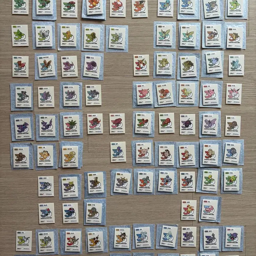 [BUNJANG] Pokemon 30th Anniversary Logo Stickers (1013 types) / 포켓몬 30주년 로고 띠부씰 1013종 교환