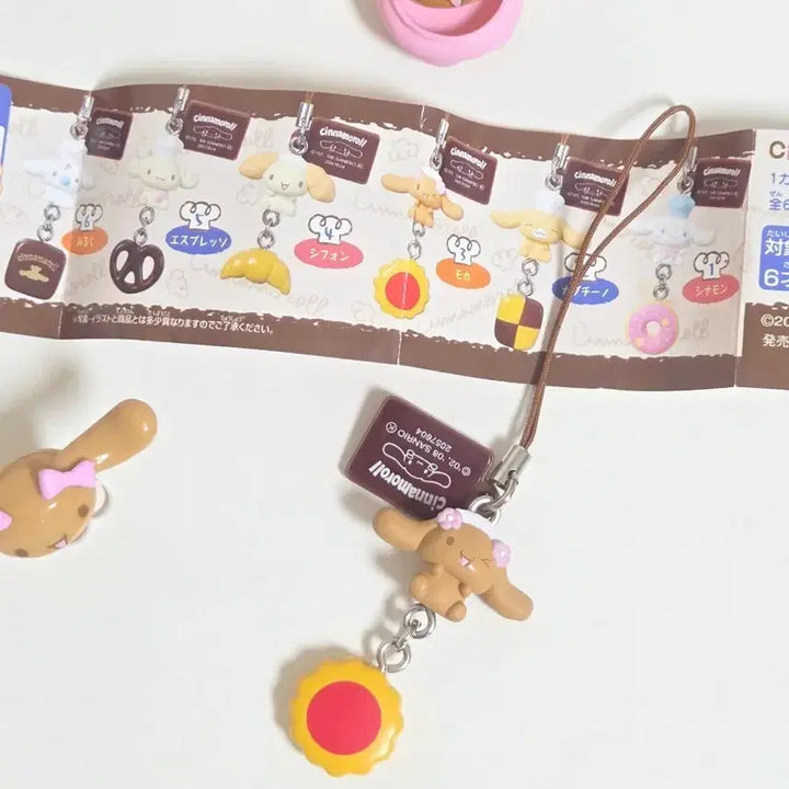 [BUNJANG] Sanrio Mocha Strap Mocha Dessert Keyring / 고전모카 메이드모카 스트랩 모카디저트키링 고전시나모롤