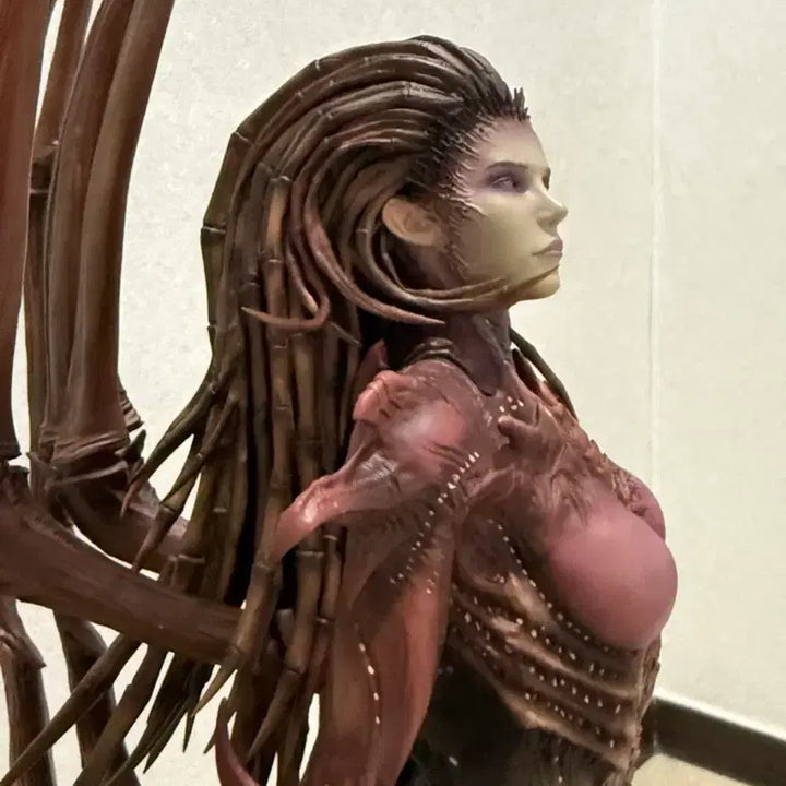 [BUNJANG] Kerrigan Resin Figure / 케리건 피규어