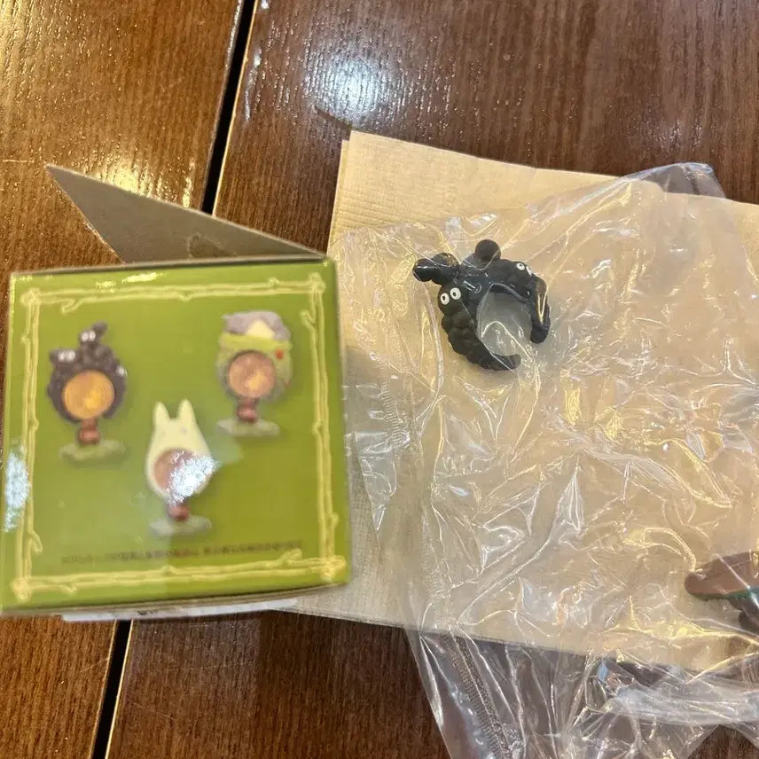 [BUNJANG] Studio Ghibli My Neighbor Totoro Dust Sprite Kazaring / 지브리 토토로 카자링 / 먼지정령 판매