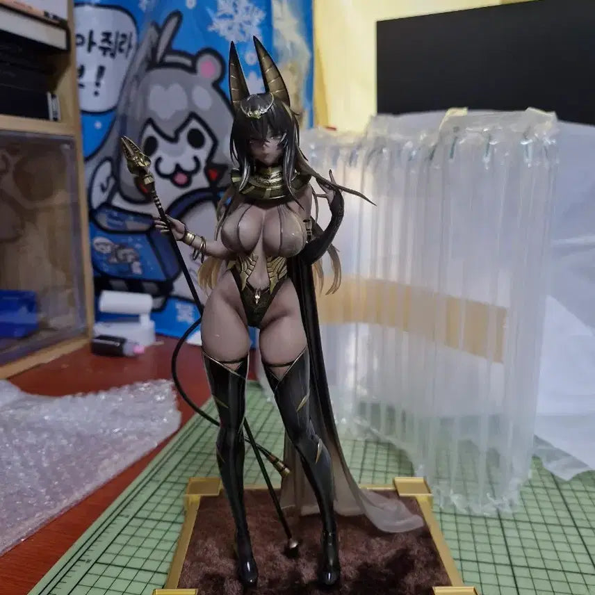 [BUNJANG] QuesQ Shin Gwan Sivna 1/7 Scale Figure (Minor Scratches) / [국내배송] 큐즈큐 신관 시브나 1/7 피규어 (미세하자 감가)