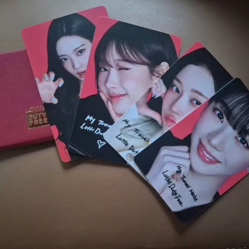 [BUNJANG] Aespa Lotte Duty Free 4-Member Photocard Set / 롯데 면세점 에스파 포토카드 4종 세트