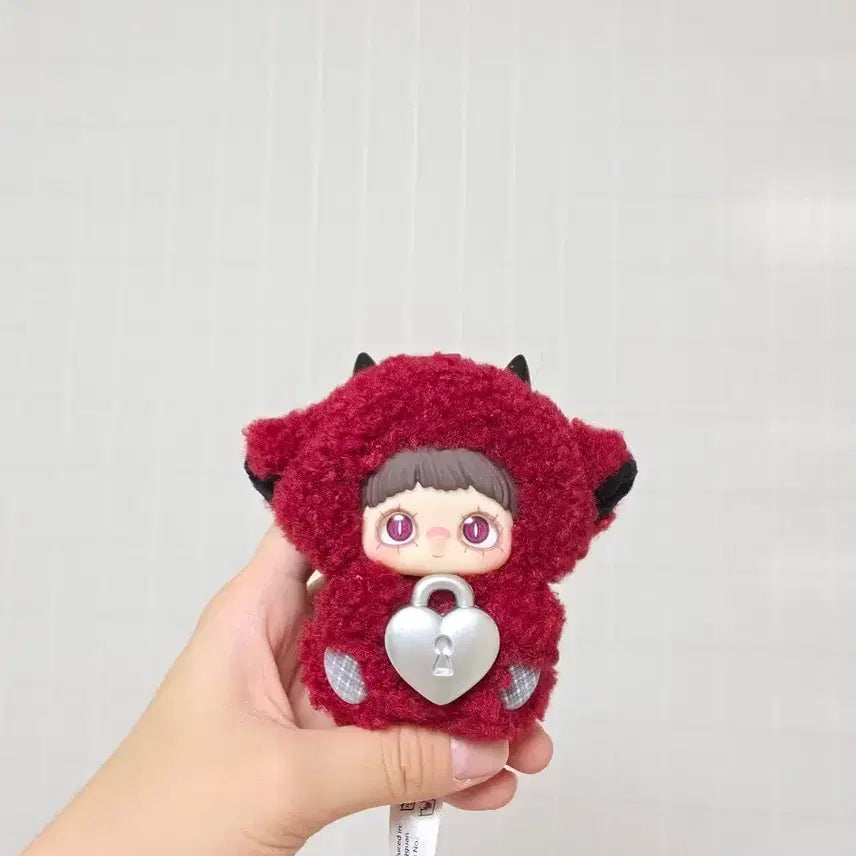 [BUNJANG] MeiMei Surprise Red Doll Keychain / 메이메이 서프라이즈 레드 인형 키링 새상품
