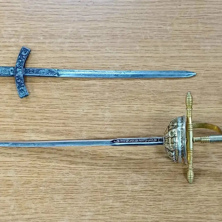 [BUNJANG] Vintage Letter Openers (Set of 2) / 중대형 편지칼 두 개