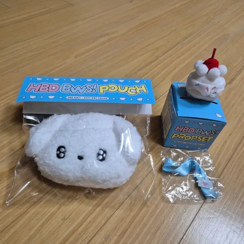[BUNJANG] Byun Woo Seok 2024 Birthday Prop + Pouch Bundle Set / 변우석 2024 생일 프롭  + 파우치