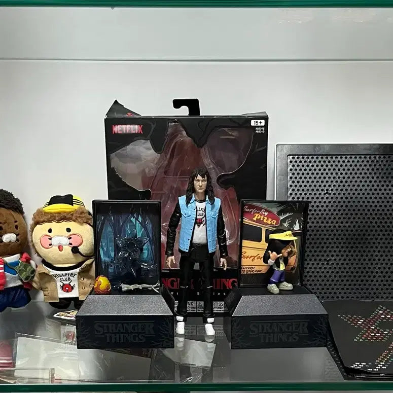 [BUNJANG] Stranger Things Merchandise Bundle / (급전) (!마지막 가격!) 기묘한이야기 스띵 굿즈 일괄!