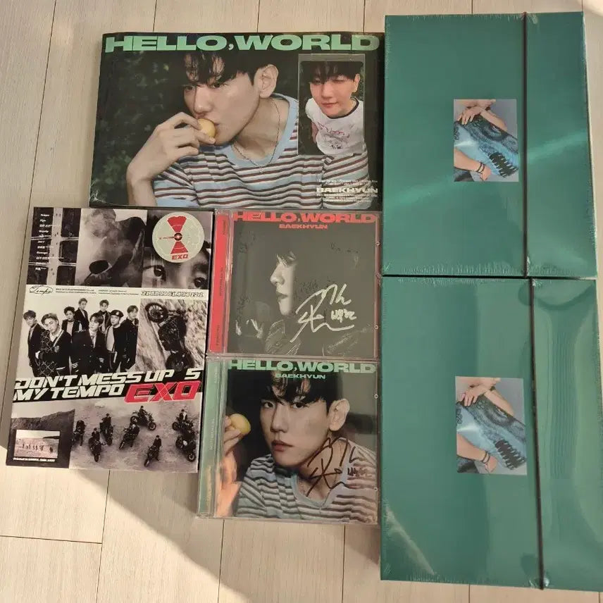 [BUNJANG] EXO Baekhyun Hello World Album Set Bundle / 친필사인 미개봉 엑소 백현 헬로월드 앨범 세트등 일괄 배송비포함