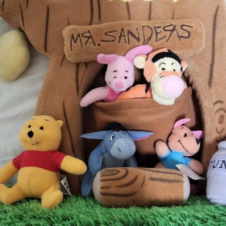 [BUNJANG] Vintage Winnie the Pooh Treehouse Doll Set / 빈티지 곰돌이 푸 트리하우스 인형