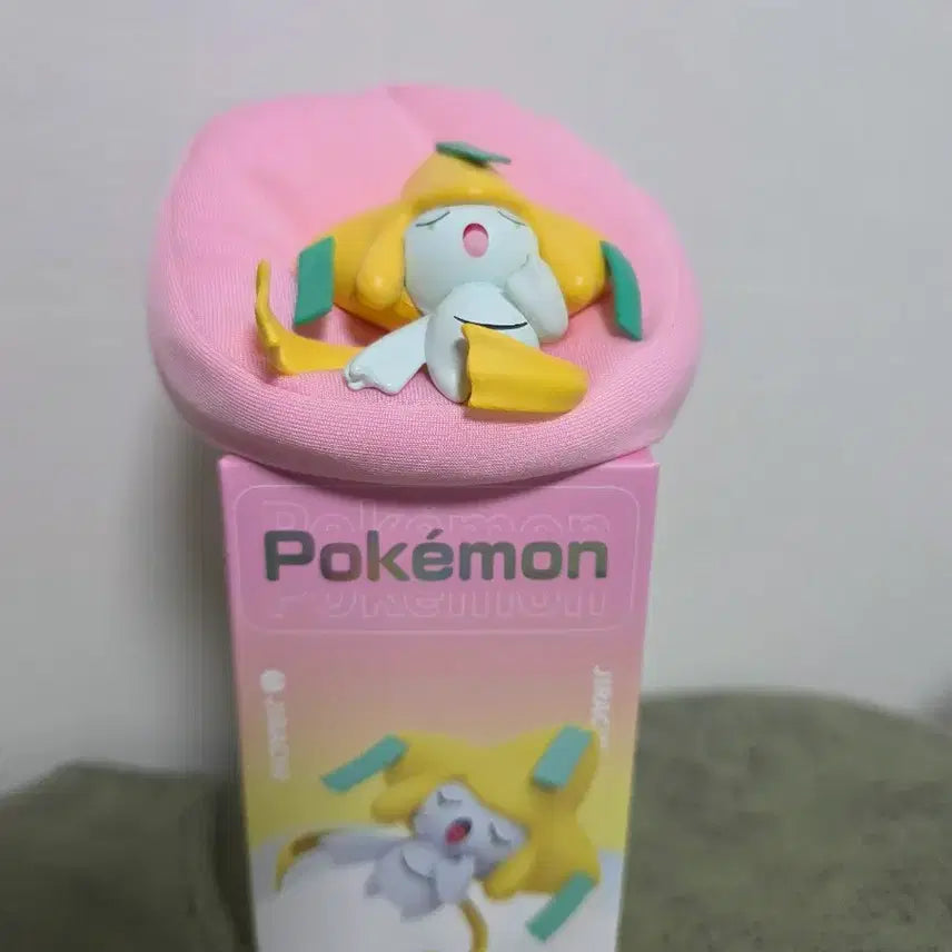 [BUNJANG] Pokemon Sleeping Jirachi Figure (Sealed) / 포켓몬 잠자는 지라치 피규어(미개봉)