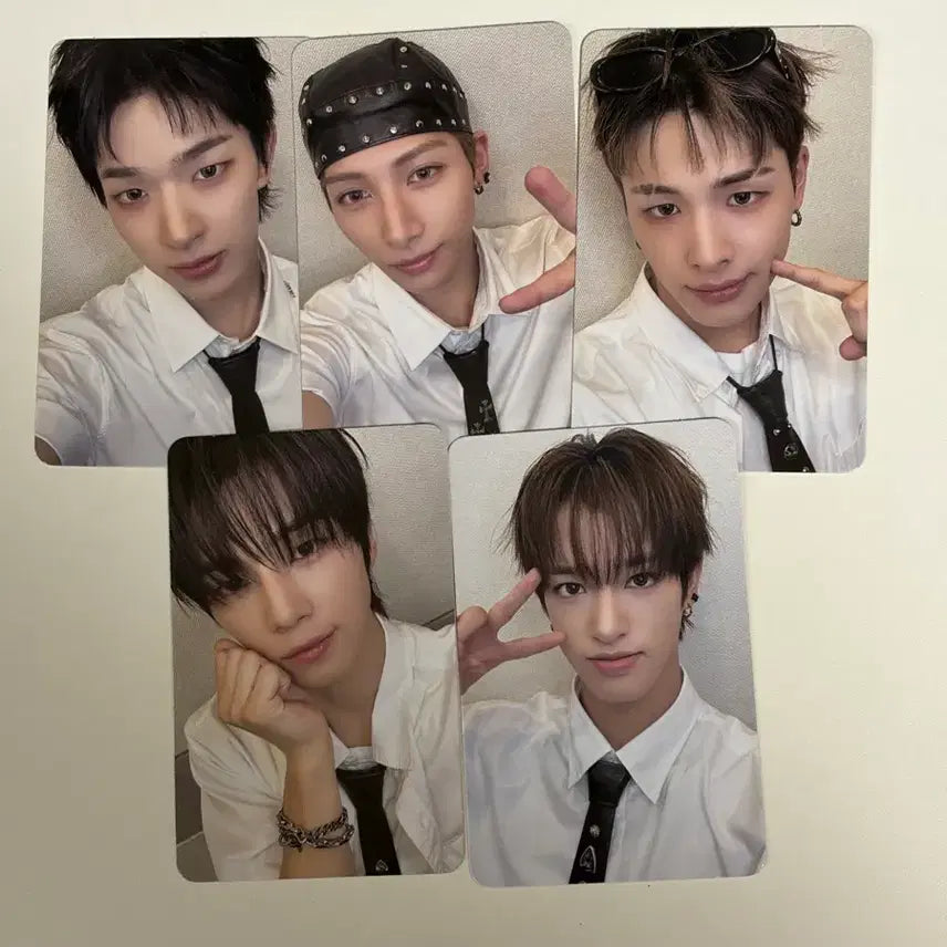 [BUNJANG] NEXZ Music Core Gongbang Photocard Set / 넥스지 공방포카 쏘씬 음악중심 세트