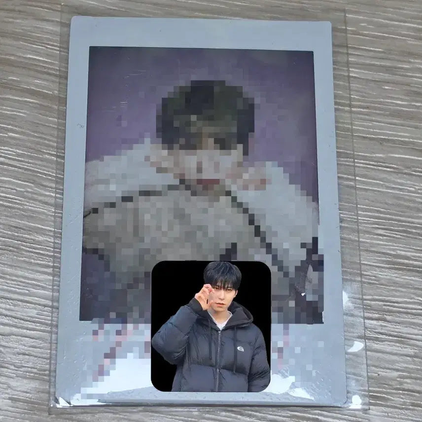 [BUNJANG] ONEUS Keonhee Signed Polaroid / 원어스 건희 싸인폴라양도