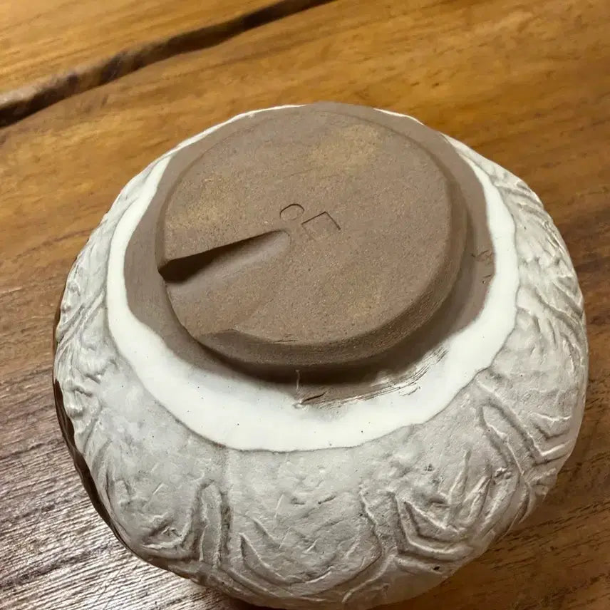 [BUNJANG] Master Song Chung-hyo Celadon Glaze Bodumi Dawang Tea Bowl / 제주도 도공 고 송충효 선생 보듬이 다완