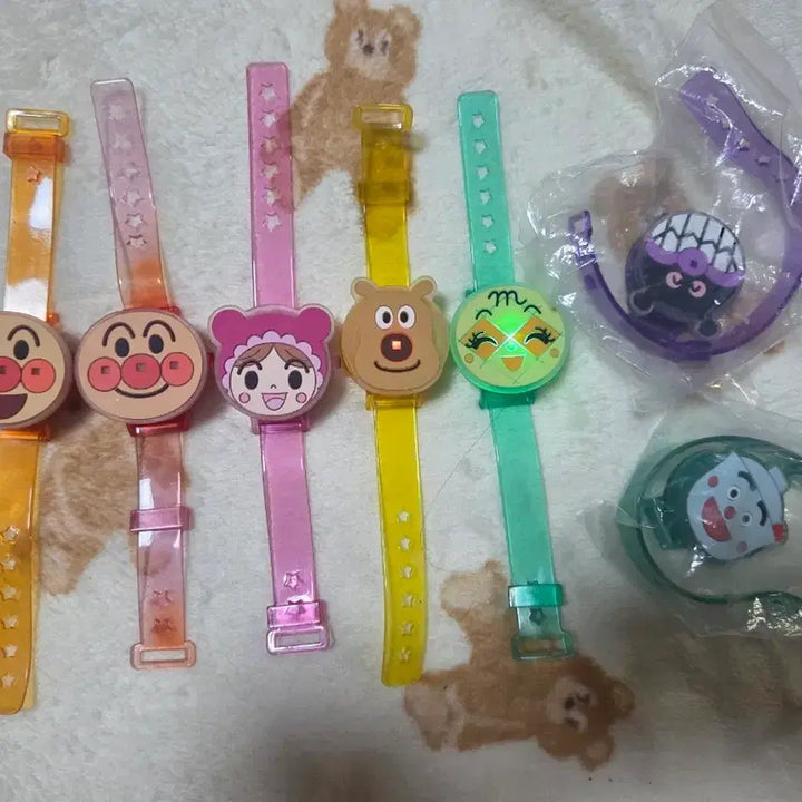 [BUNJANG] Anpanman Wrist Light Gacha Bundle / 호빵맨 손목라이트 가챠 일괄