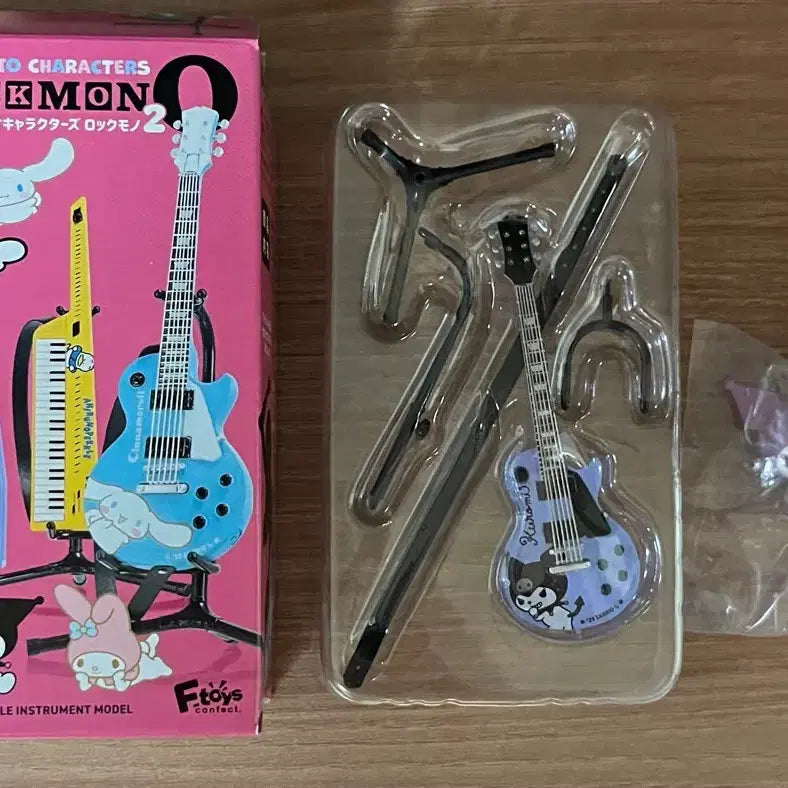 [BUNJANG] Sanrio Kuromi Guitar with Gacha (Sealed) / 산리오 락모노2탄 쿠로미 기타 + 가챠 미개봉